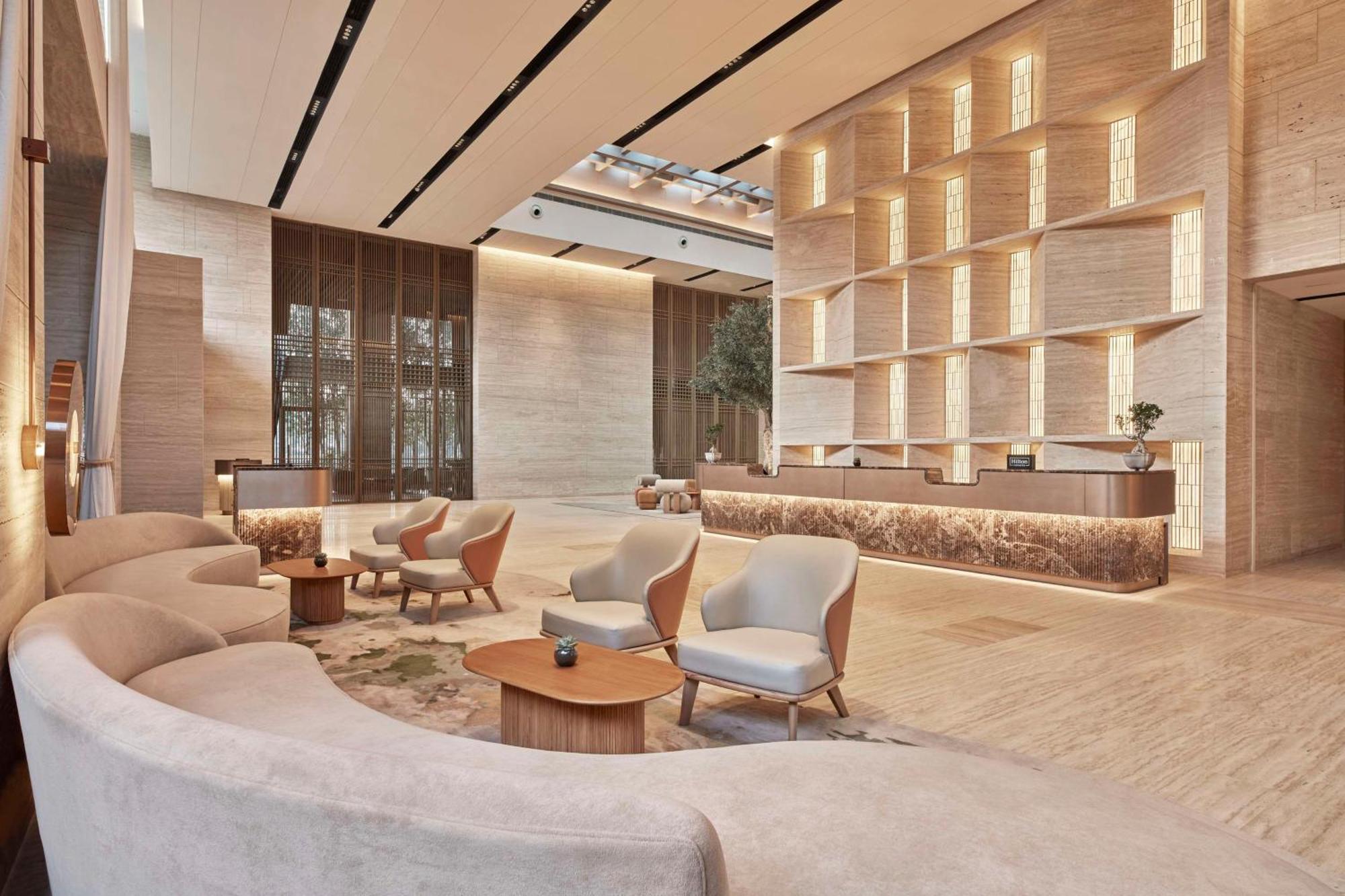 Hilton Gurugram Baani City Centre Gurgaon Exteriör bild