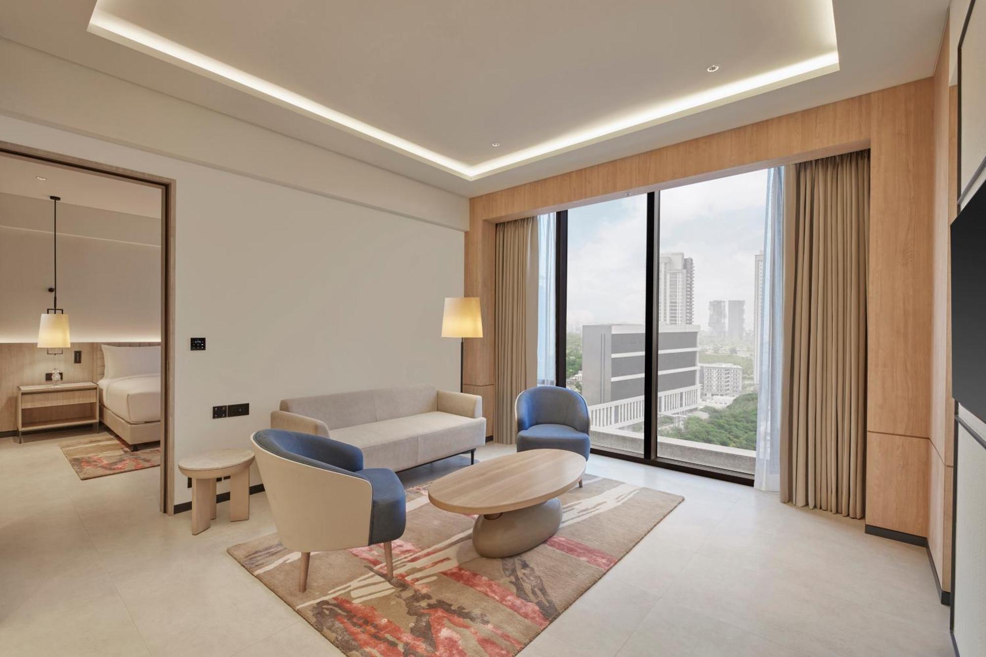 Hilton Gurugram Baani City Centre Gurgaon Exteriör bild