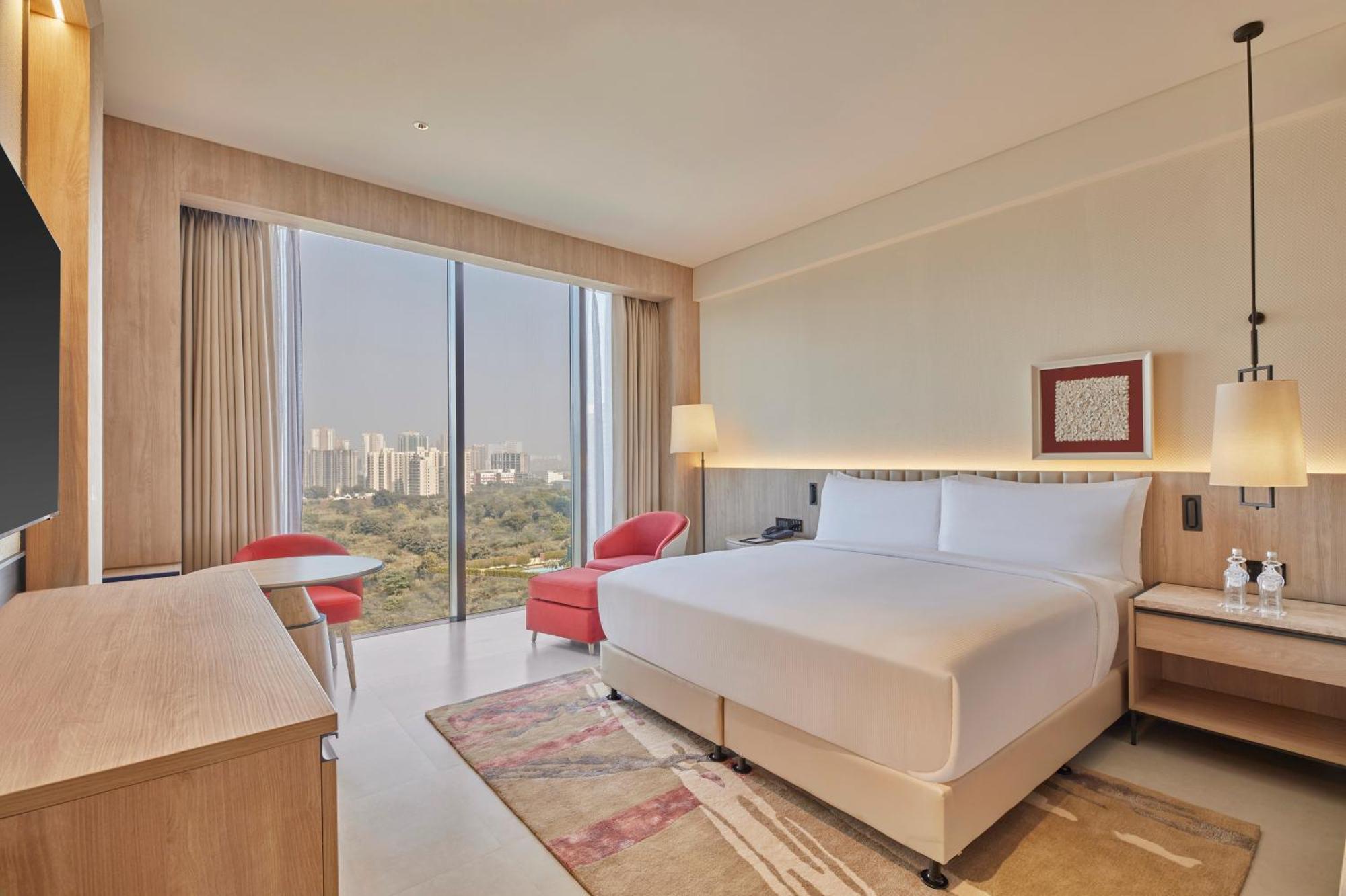 Hilton Gurugram Baani City Centre Gurgaon Exteriör bild